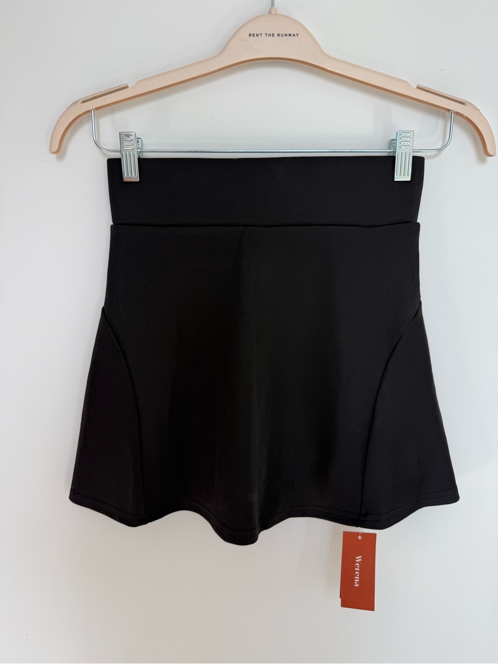Women’s athletic skirt - NWT
